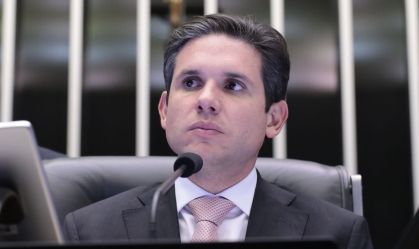 Hugo Motta à CNN: Marco da Segurança deve ser aprovado nesta terça (18)