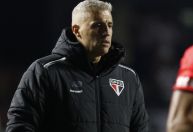 Crespo garante permanência no São Paulo: "Temos muito trabalho a fazer"