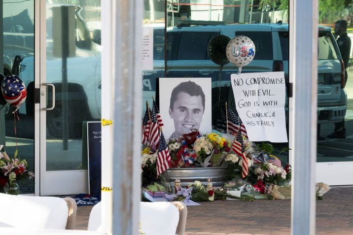 Homenagem a Charlie Kirk, ativista pró-Trump assassinado nos EUA • Caitlin O'Hara/rEUTERS