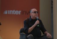 Inter reúne 6 mil pessoas em estádio para falar de investimentos e finanças