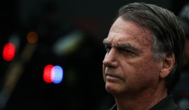 Bolsonaro é preso pela Polícia Federal em Brasília