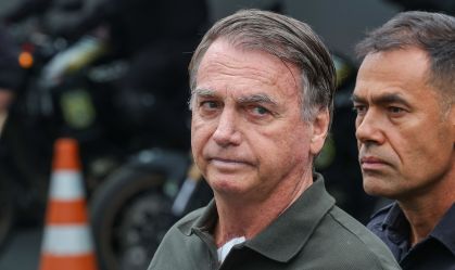 Ex presidente Bolsonaro deixa o hospital