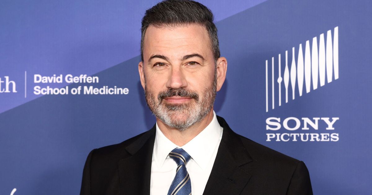 Melania Trump sugere demissão de Jimmy Kimmel após piada sobre jantar