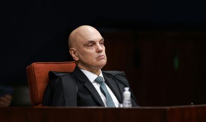 Moraes vota para rejeitar recurso de Bolsonaro contra condenação