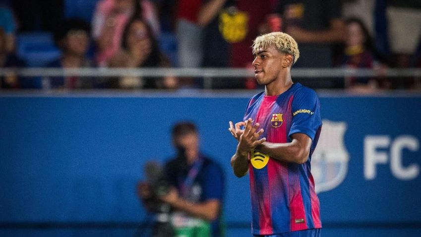 Lamine Yamal comemora gol pelo Barcelona • Foto: Divulgação/Lamine Yamal