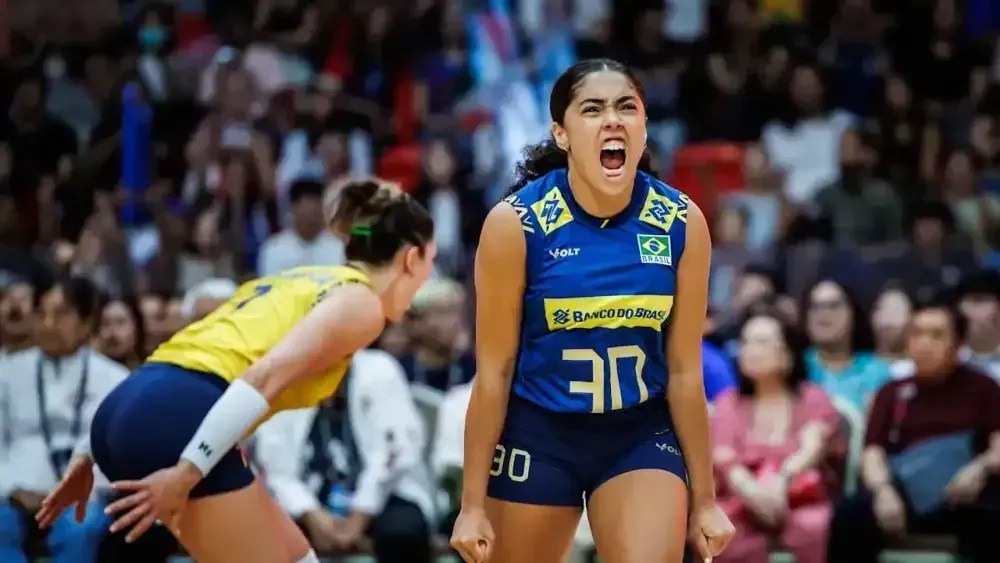 Líbero Marcelle em ação durante o Mundial Feminino de Vôlei