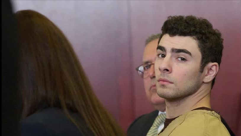 Luigi Mangione em tribunal nos Estados Unidos