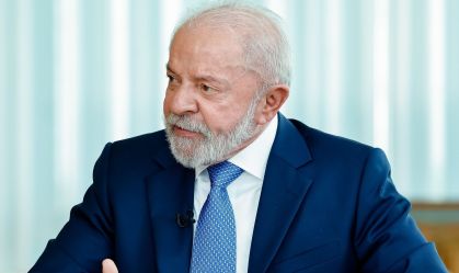 Real Time Big Data: Lula lidera todos os cenários de 1º turno