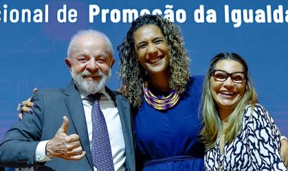 Lula exalta avanço de negros em programas sociais e no acesso à educação