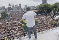 “Aqui extrema direita não se cria”, diz Wagner Moura em Salvador