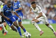 Mbappé decide com dois pênaltis, e Real Madrid vence Marseille na Champions
