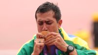 Caio Bonfim arranca e conquista o ouro no Mundial de Atletismo