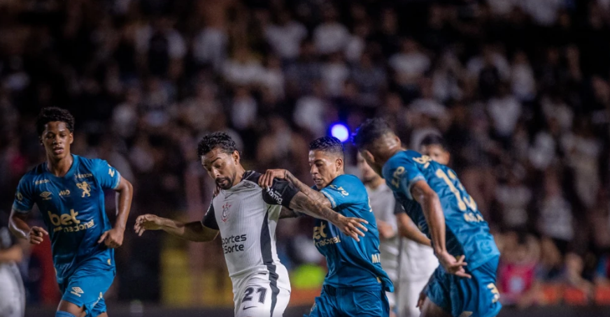 Matheus Bidu foi titular na derrota do Corinthians para o Sport