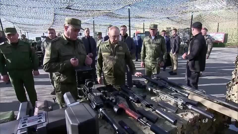 Russia's Putin observes joint military exercise with Belarus