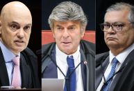 Moraes e Dino devem fazer contrapontos a Fux