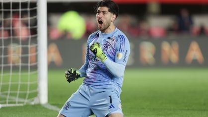 Rossi, do Flamengo, vibra após classificação