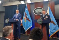 "Isso não é um treinamento", diz chefe do Pentágono a tropas no Caribe