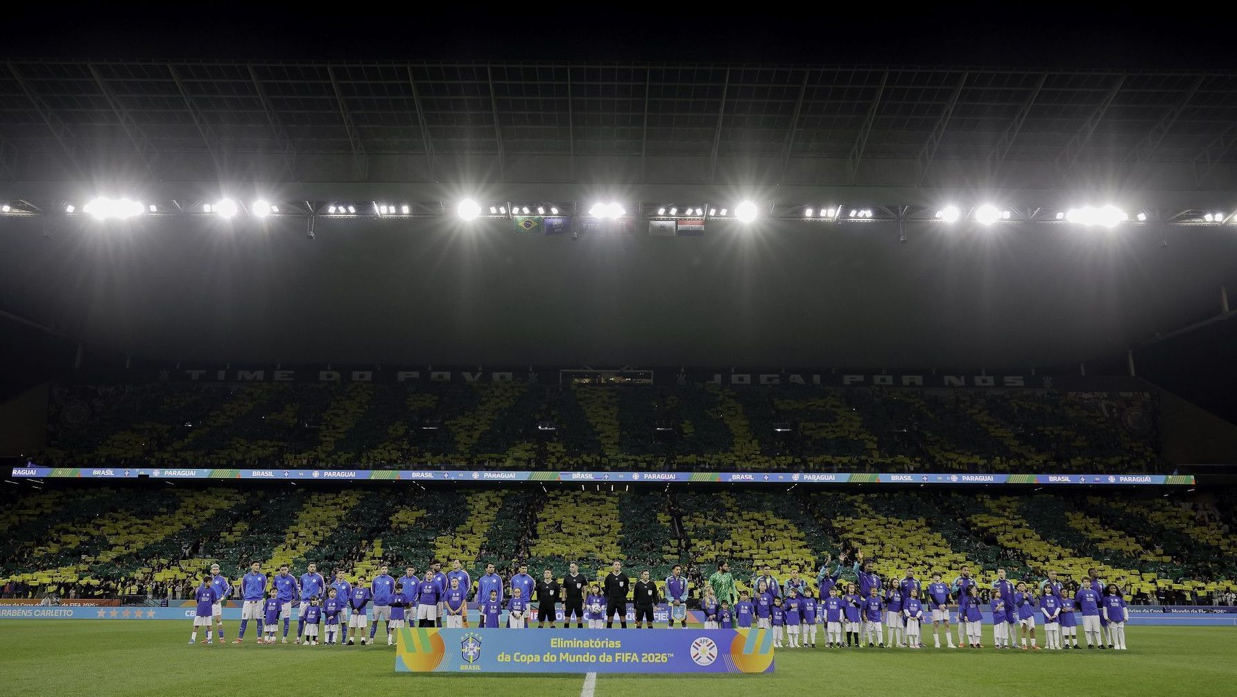 Seleção Brasileira enfrenta o Chile pelas Eliminatórias