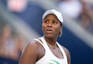 Tenista se desculpa após detonar comida chinesa: "Que loucura"