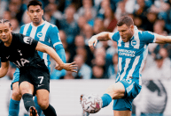 Tottenham supera desvantagem e empata com o Brighton na Premier League