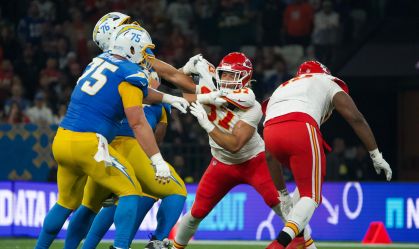 Travis Kelce em Chargers x Chiefs