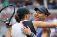 Algoz de Bia Haddad elimina Iga Swiatek e avança às semis do US Open