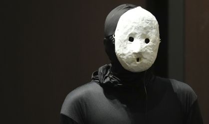 "Casas Estranhas 2": autor do best-seller japonês defende terror sutil