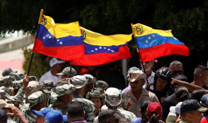 Venezuela ativa zonas de defesa na capital em meio a tensões com os EUA