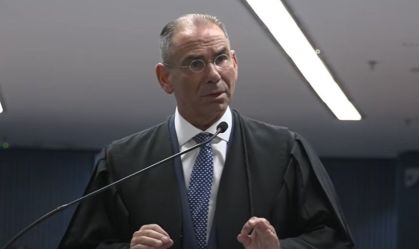 José Luis Oliveira Lima, advogado de Braga Netto