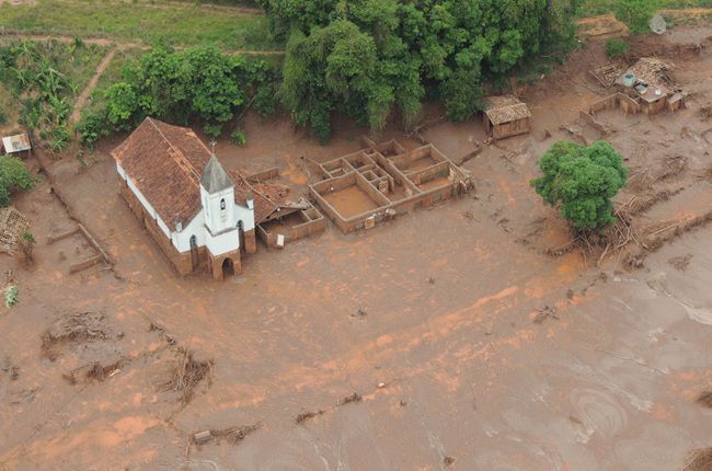 Imagem de destaque do post: Acordo de R$ 125mi sobre Mariana é firmado entre Arquidiocese e mineradoras