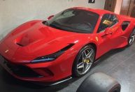 Ferrari, carro de F1, armas: as apreensões da PF contra fraudes no INSS