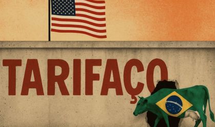 Ilustração de uma vaca com as cores da bandeira do Brasil passando por um buraco num muro escrito "tarifaço". Acima a bandeira dos EUA.