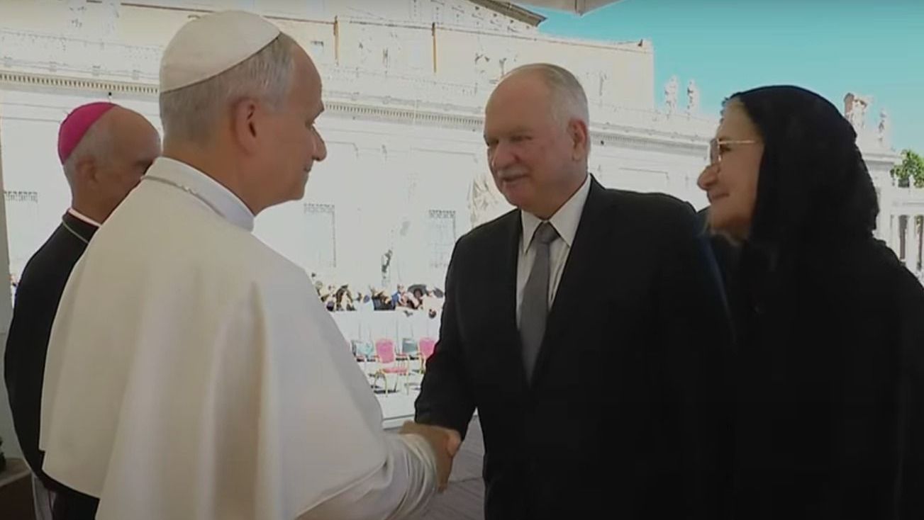 Fachin encontra papa no Vaticano às vésperas de posse na presidência do STF