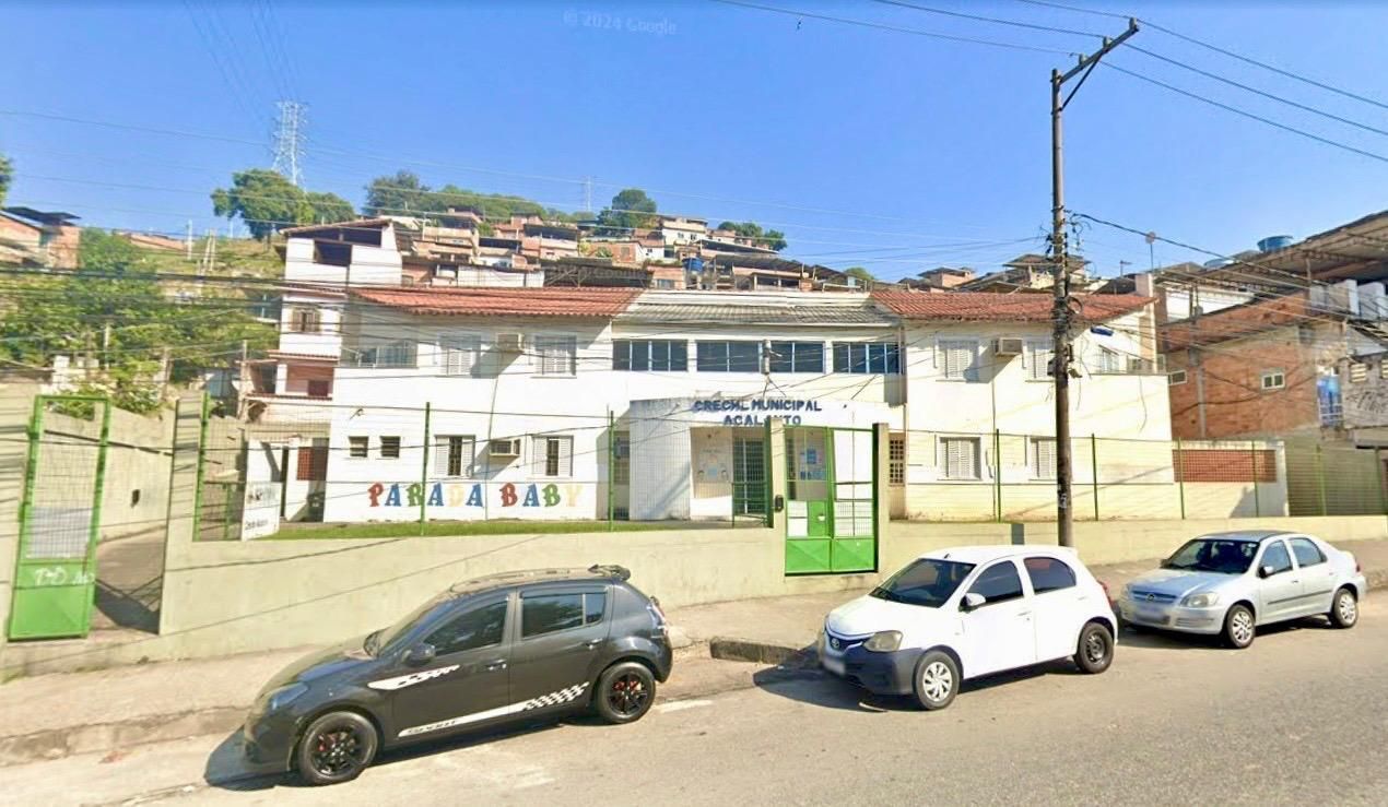 • Reprodução