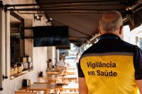 Intoxicação por metanol joga luz sobre máfia da reciclagem