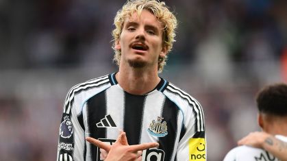 Woltemade fez o gol da vitória do Newcastle