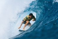 Quem é Yago Dora, brasileiro campeão mundial de surfe