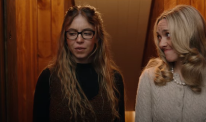 Autora elogia adaptação de "A Empregada" com Sydney Sweeney