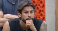 "A Fazenda": Shia Phoenix perde imunidade após revisão de prova