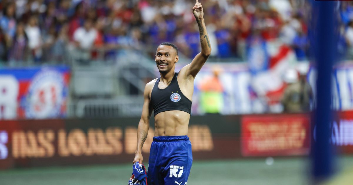 Com golaço de Ademir, Bahia bate Palmeiras pelo Brasileirão