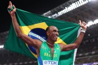 Alison dos Santos conquista medalha de prata no Mundial de Atletismo