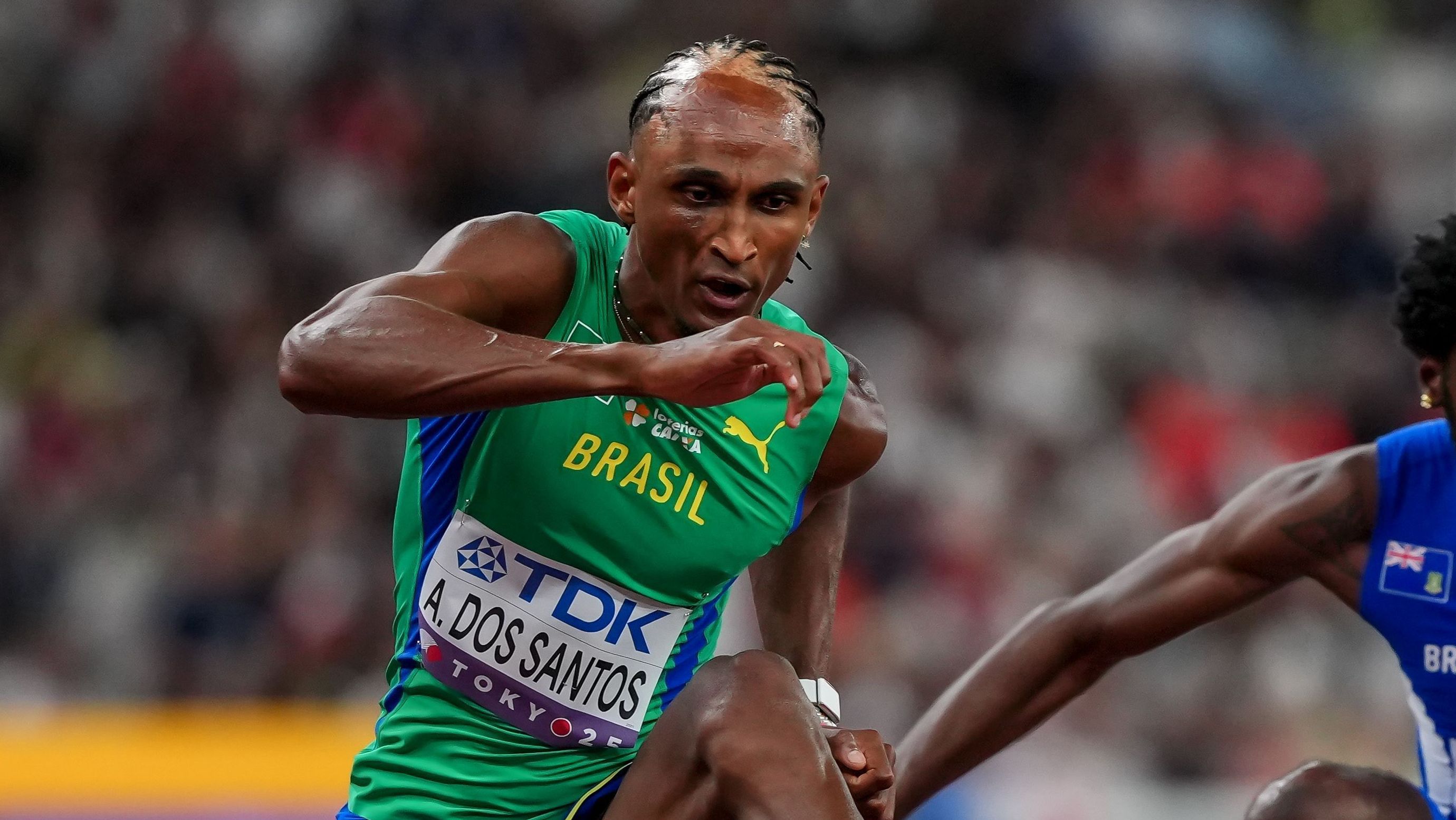 Alison dos Santos, representante brasileiro na final dos 400m com barreiras no Mundial de Atletismo