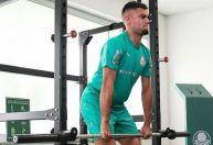 Andreas Pereira faz testes físicos no Palmeiras e revela conversa com Abel