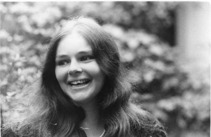 Morre Angela Ro Ro, aos 75 anos | CNN Brasil
