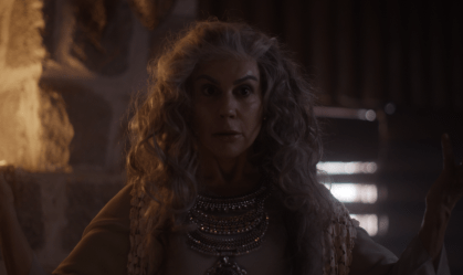 "Tô na idade de fazer bruxa", diz Ângela Dippe sobre "Apanhador de Almas"