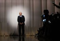 Relembre a vida de Giorgio Armani, lendário estilista que morreu aos 91