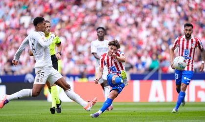 Com dois de Julián Álvarez, Atlético vira clássico e goleia Real Madrid