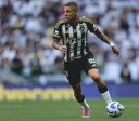 Fluminense quer Arana, mas negócio “depende” de reforço do Galo