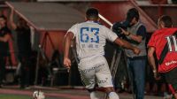 Golaço "diferente" marca jogo entre Atlético-GO e Avaí na Série B; veja