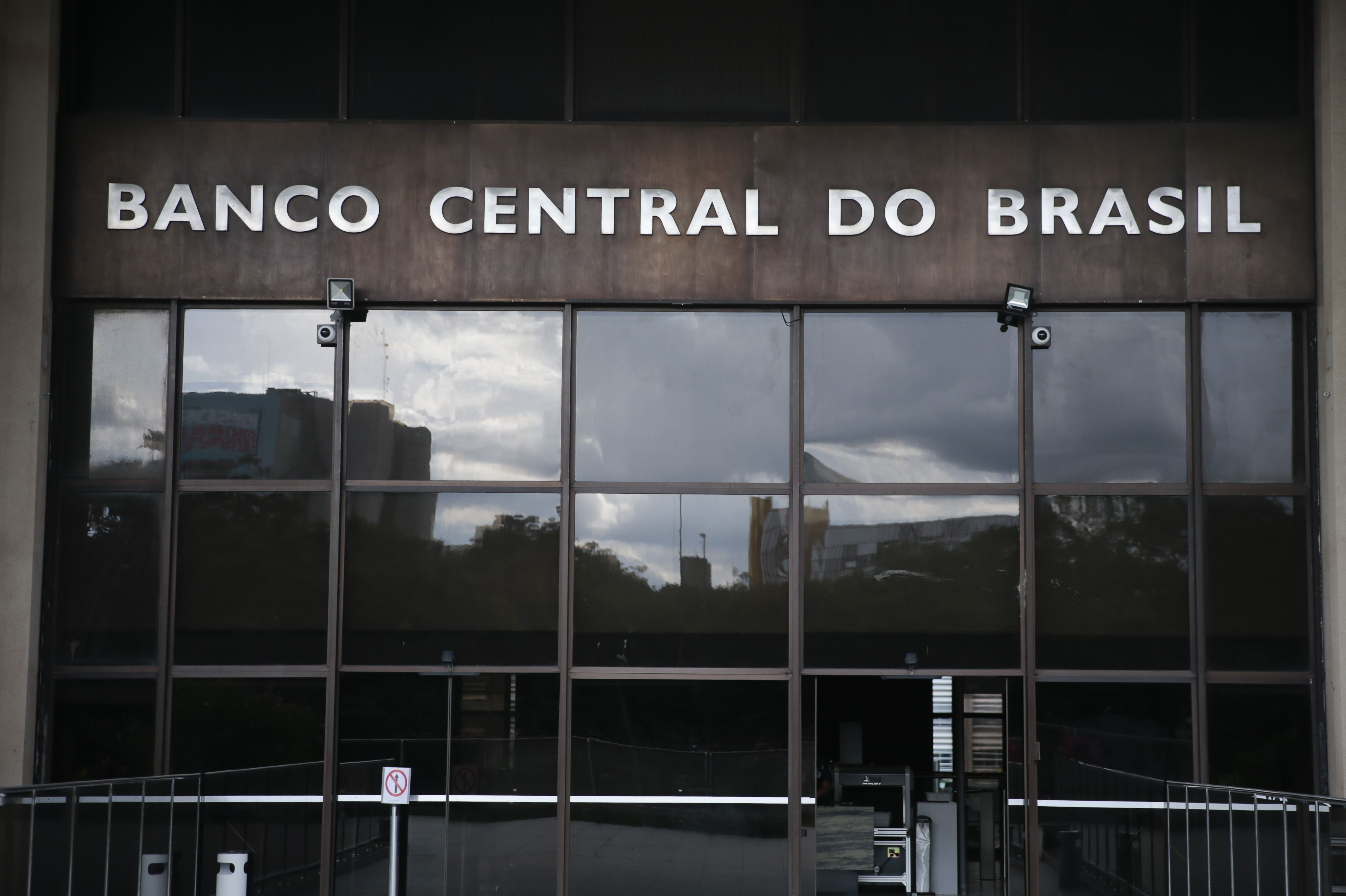 Funcionários do BC criticam PEC da Autonomia e propõem alternativas